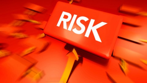 Four Reasons Your Small Business Needs Risk Management